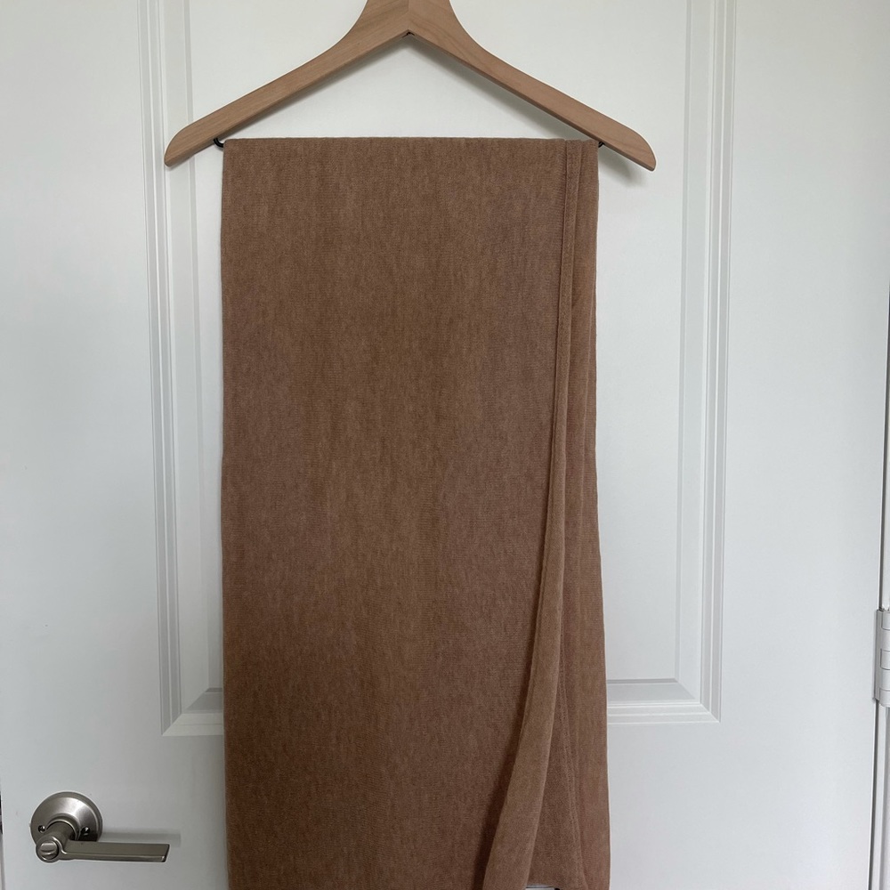NWT Halogen Nordstrom 100% Cashmere Wrap Scarf